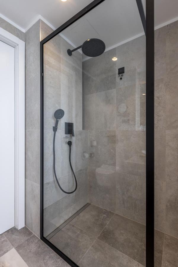 Cora Hotel Спліт Екстер'єр фото